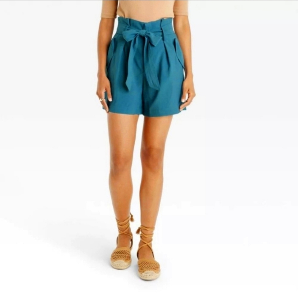 A New Day Shorts Size 4 Color Teal